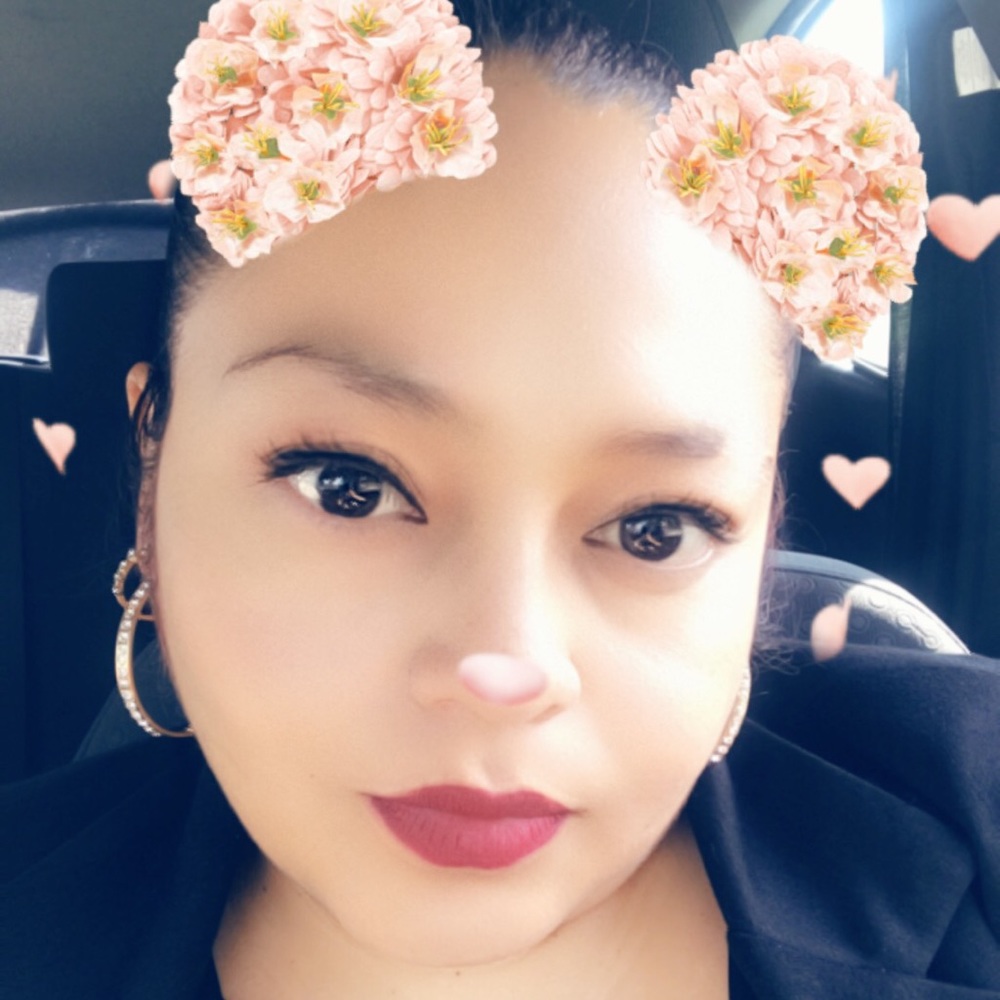 Meet your Posher, Maria